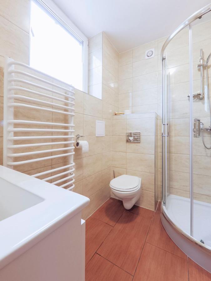 Hotel Laziska Czchow Ngoại thất bức ảnh