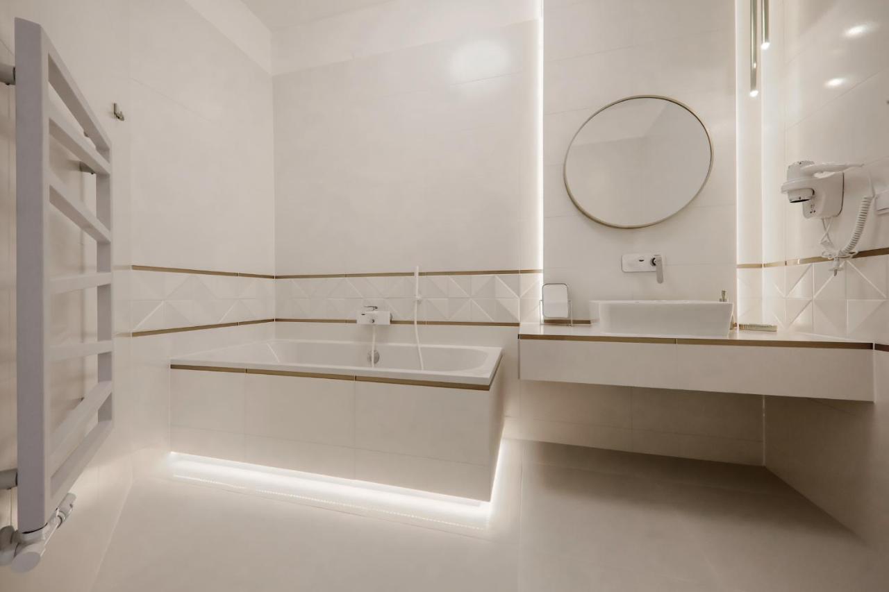 Hotel Laziska Czchow Ngoại thất bức ảnh
