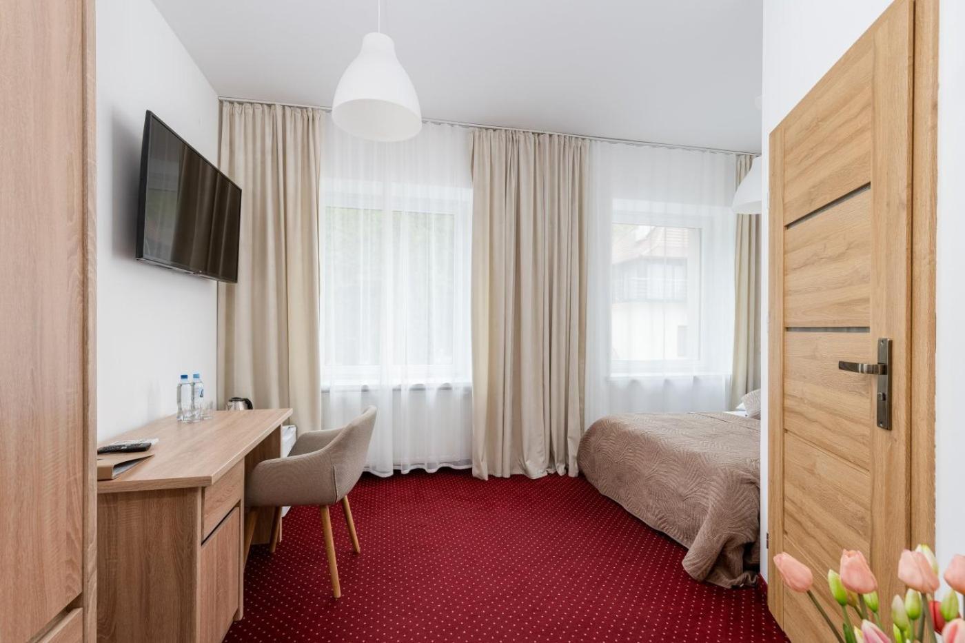 Hotel Laziska Czchow Ngoại thất bức ảnh
